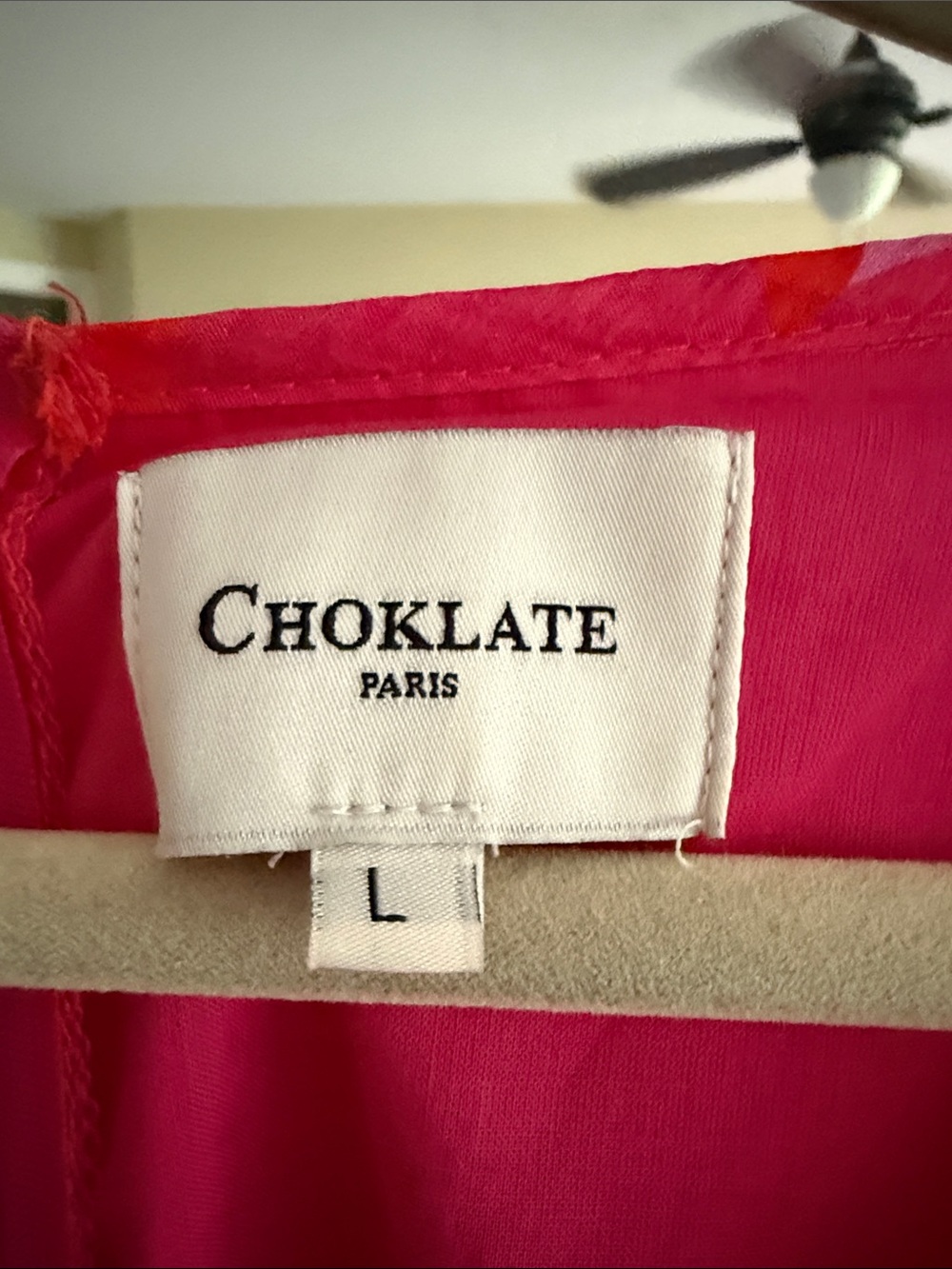 Chocklate Vibrant Pink & Red Puff-Sleeve V-Neck Dress - Picture 2 of 6